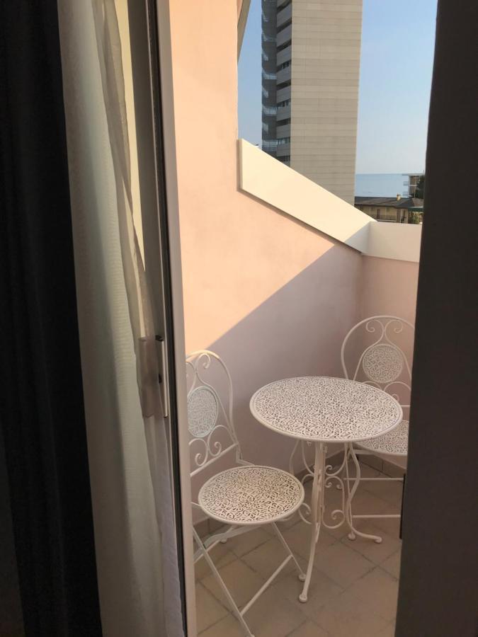 Hotel Boutique Blumarin Lido di Jesolo Exteriör bild